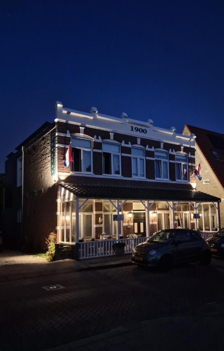 Zee En Duinzicht * Zandvoort